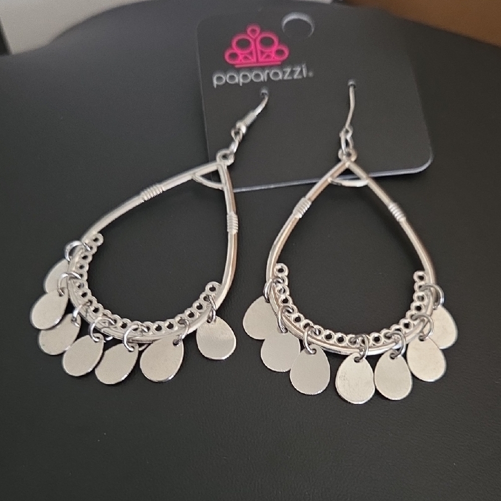 Paparazzi Silver Teardrop Hoop Earrings NWT